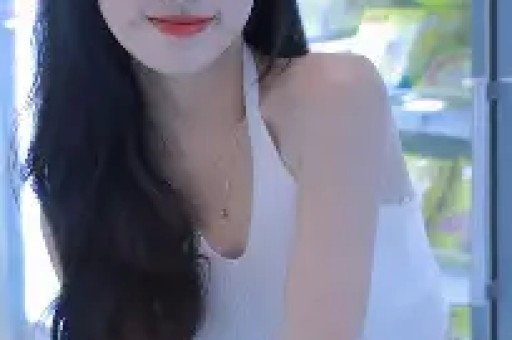 易易紫曝明星翻红后会耍大牌:红了之后就会耍大牌身边有很多 易易紫曝明星翻红后会耍大牌:红了之后就会耍大牌身边有很多